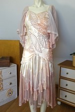 Robe ancienne en soie dentelle