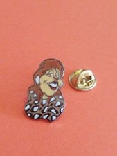 pin's métal - badge -