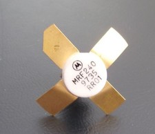 1 x MRF240 - NPN SILICON RF
