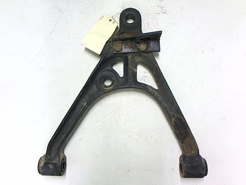 Triangle inferieur avant droit