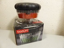 Moulin Hachoir à herbes ail persil BODUM BISTRO herb chopper