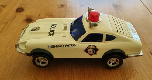 Voiture datsun police années - datsun,
