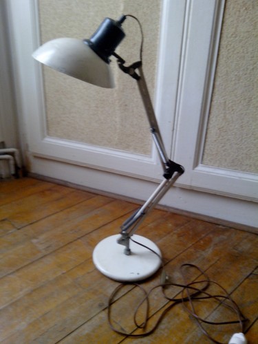 Ancienne lampe articulée - ancienne,