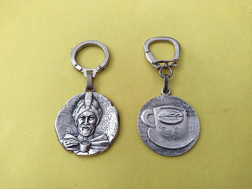 Anciens porte clés - porte, fia