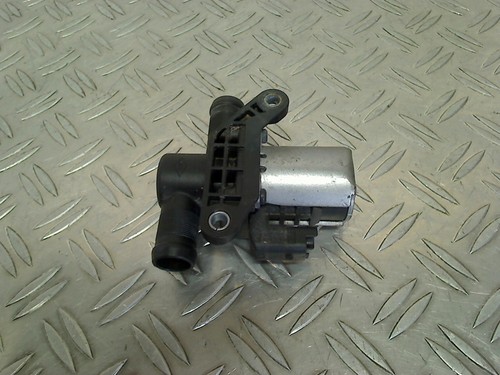 Pompe eau renault - a,