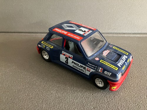 Ancienne voiture miniature - ancienne,