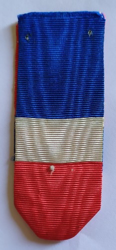 Ruban tricolore pour - , la
