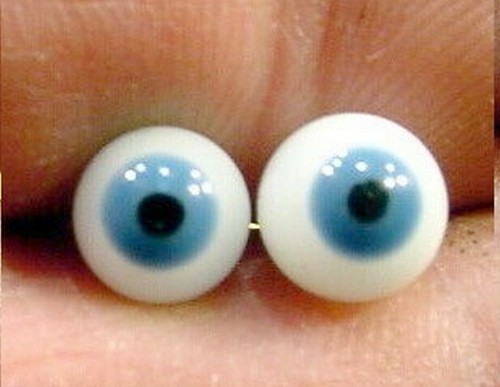 Une paire yeux verre - paire,