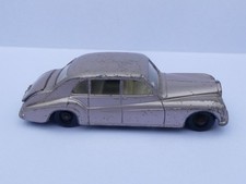 RARE ? MATCHBOX LESNEY - ROLL ROYCE PHANTOM V N° 44 - COULEUR SPECIALE ? Color