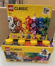 Lego- sets 11004 et 10696- état neuf