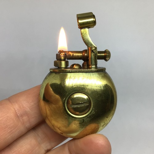 Briquet essence diplomate rond