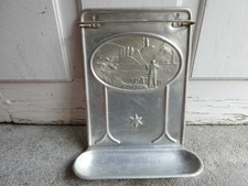 Porte ustensiles ancien Vintage en Fer blanc. Motif CHASSE