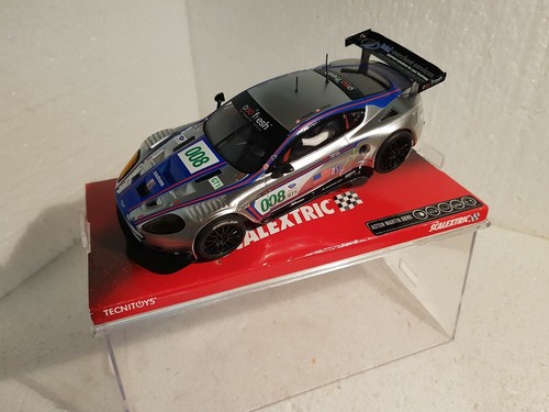 A10036s300 scalextric aston - scalextric,