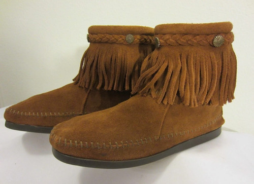 110 minnetonka womens suede - $110,