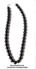 COLLIER EN PIERRE FINE SEMI-PRECIEUSE EN ONYX NOIR DU BRESIL ***