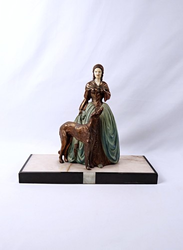 Jeune femme lévrier art - au,