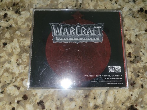 Rare vintage 1996 warcraft - vintage,