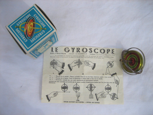 Ancien jouet gyroscope - ancien,