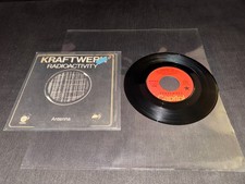 VINYL 7" LP KRAFTWERK RADIOACTIVITY 45 TOURS