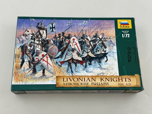 Zvezda chevaliers livoniens - chevaliers,