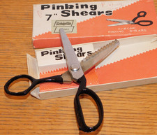 vintage CISEAUX dentée de