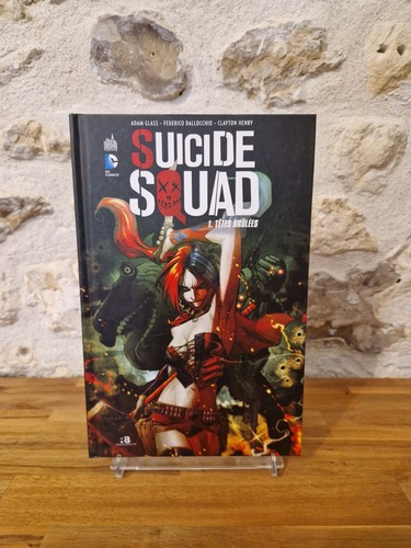 Suicide squad urban comics - suicide,