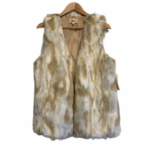 Nwt faux fur vest rewind - nwt,