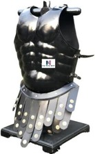 Armure médiévale noire