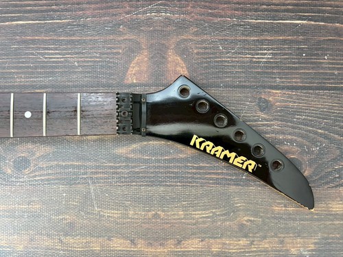 Tête noire col kramer - tête,