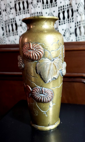 Petit vase ancien bronze - ancien,