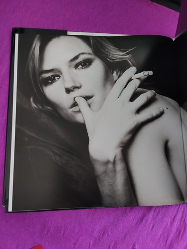 Female erotic photography reka - female,