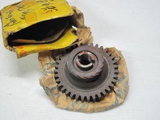 Suzuki T90 T125 T125II T125R Kick Starter Drive Gear NOS Genuine 26240-20002
