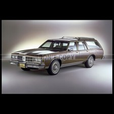 Photo A.008949 OLDSMOBILE CUSTOM CRUISER 1986