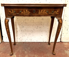 Table a jeu de style Louis XV en marqueterie Hollandaise XIX siècle Console