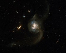 MERGING GALAXIES HUBBLE SPACE