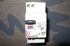 DISJONCTEUR DIFFERENTIEL