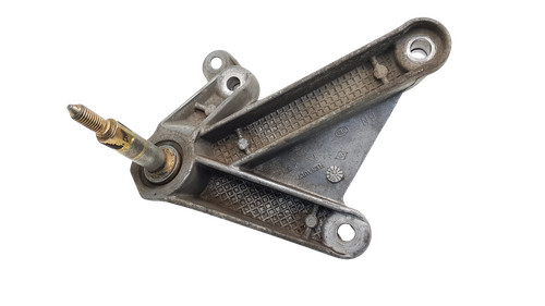 Support moteur 8200043084 - support,