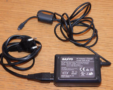 vintage SANYO VAR-AL20 CHARGER CHARGEUR camescope XACTI VPC-C1 EX Digital