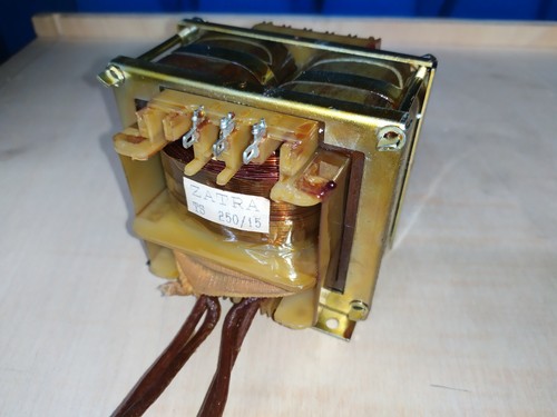 Transformateur prim 220 volts - transformateur,