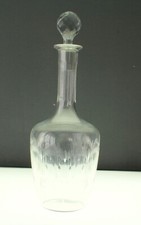 très belle carafe à vin en cristal attribué à baccarat modèle molière