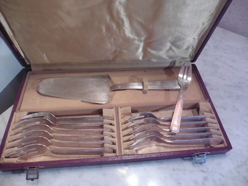 Ancien coffret dessert - coffret, a