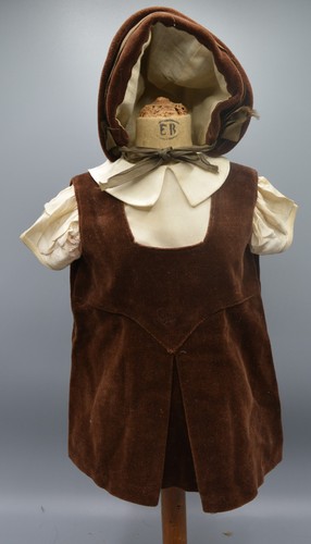 Ensemble pour poupée sfbj