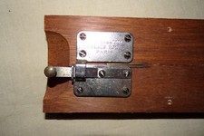 Ancienne  charnière de