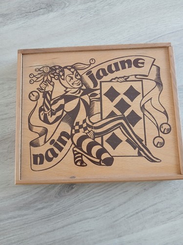 Jeu nain jaune - du,