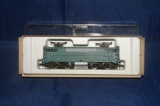 ARNOLD N LOCOMOTIVE ELECTRIQUE BB 9201 SNCF TRAIN  0249 BOITE