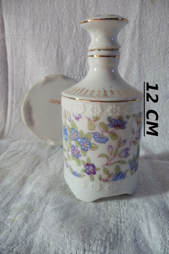 Ancien flacon toilette - de, en