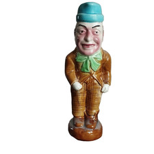 BEAU PICHET CRUCHE HUMORISTIQUE EN FAIENCE CRAQUELEE. BARBOTINE