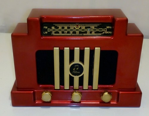 Radio retro plastique rouge - radio,