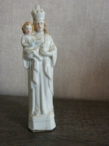 Ancienne statuette sainte - de,