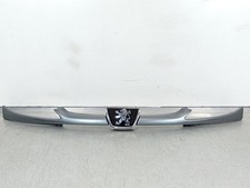 7804H4 GRILLE AVANT / 7810C5 /